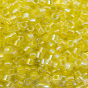 Delica Bead - Pale Yellow Lined DB053