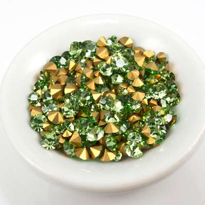 45-6634.SLC.jpg Preciosa Chaton Medley - Peridot Image