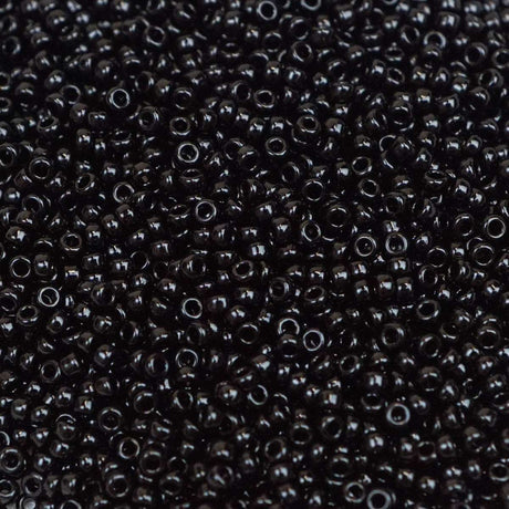 45-159401.SLC.1.jpg 15/0 Seed Beads - Opaque Black 8.2g Image