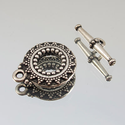 224-606112.SLC.jpg 16mm Bali Toggle - Silver Plate Image