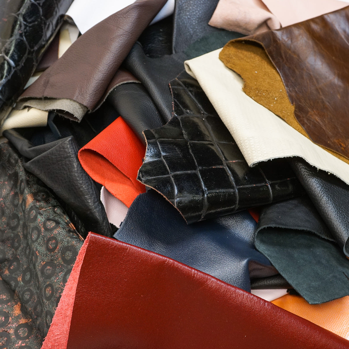 144-88801.SLC.2.jpg Upholstery Remnants - 5lbs Image