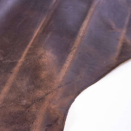 579-1040.SLC.4.jpg Sable 5-6 oz. Oil Tan Pre-Cut 24" x 24" Image