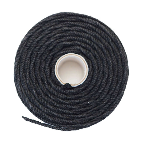 97-9.SLC.01.jpg ThreadHandSewingBlackBobbin Image