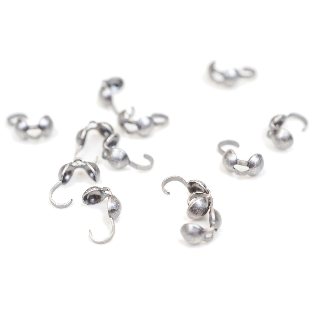 144-1007.SLC.2.jpg 12pk Clam Shells - Antique Silver Plate Image