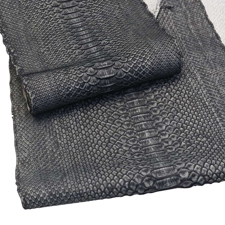 SPSKN.Antique Ivory.01.jpg Safari Python Skin Image