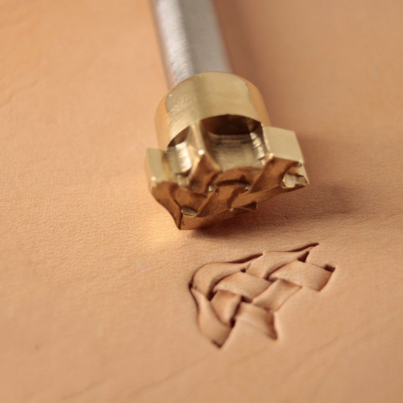 932-317.SLC.07.jpg SN Stamping Tool Set - 317 Plat Braid Border Image