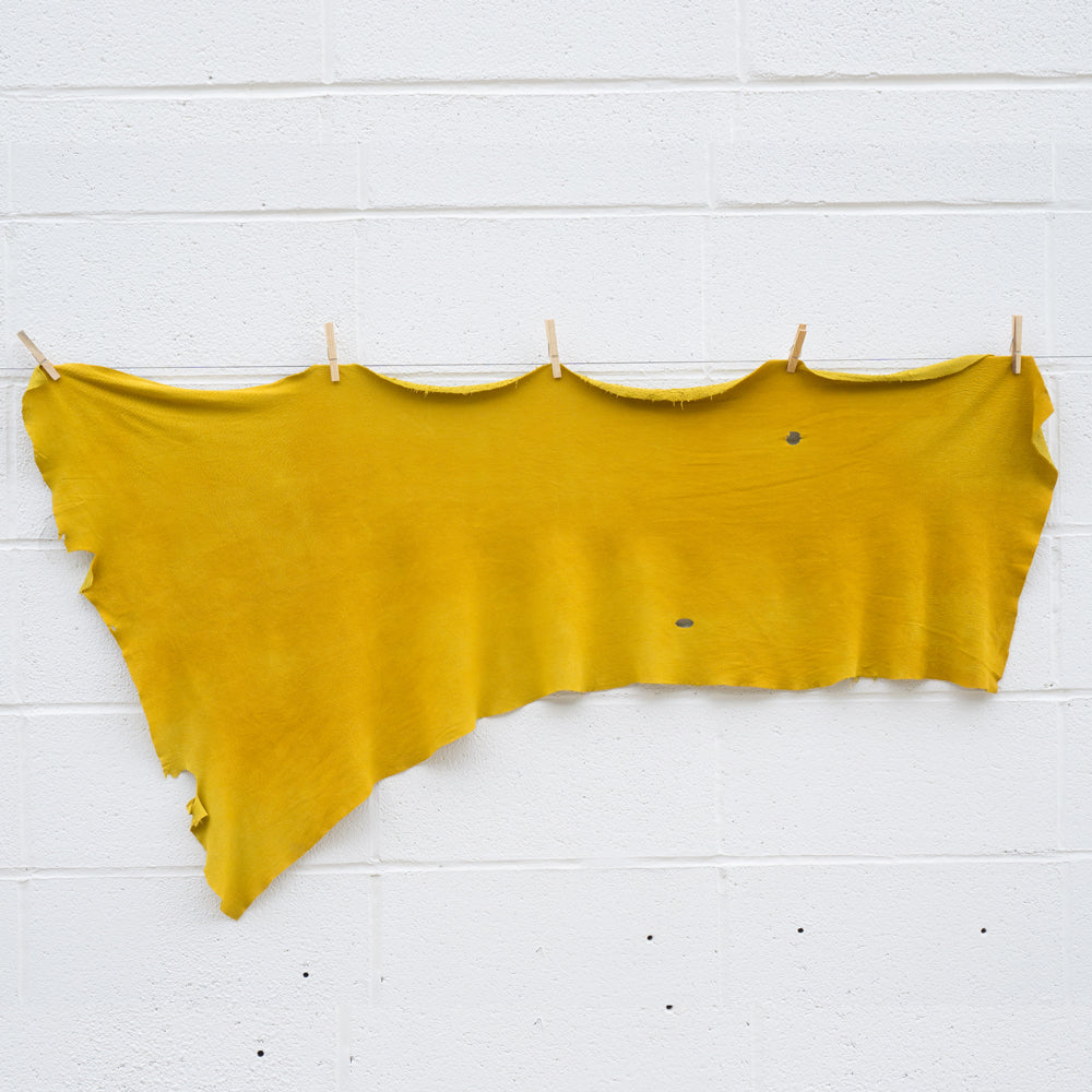 911-123.slc2.jpg Deerskin Split with Suede Finish Image