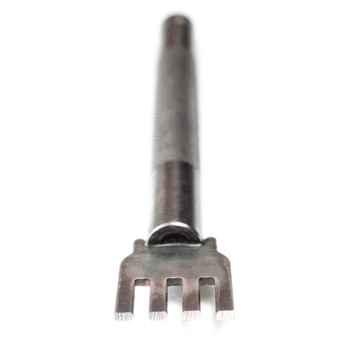 011-804200.SLC.2.jpg 3/32" 4 Prong Lacing Chisel Image