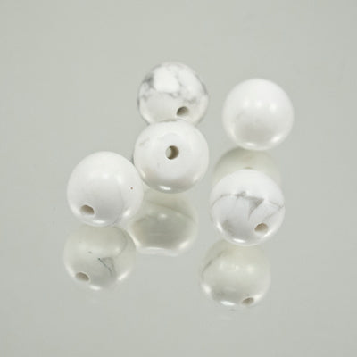 222-4132.SLC.jpg 8mm Howlite SemiPro Strand Image