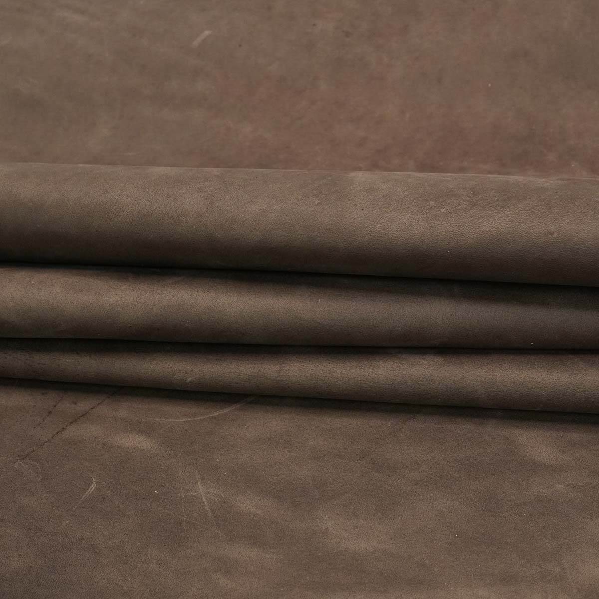 913-040.SLC.02.jpg London Workhorse Sides Image