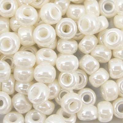45-69592.SLC.jpg 6/0 Seed Beads - Antique Ivory Pearl Ceylon 20g Image