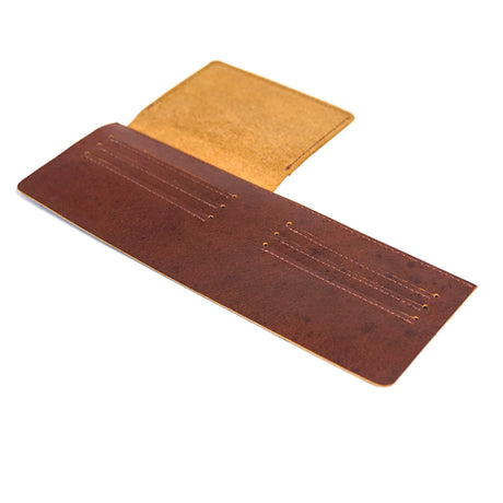 MBWI.Crazy Horse.02.jpg Maverick Bi-Fold Wallet Interiors Image