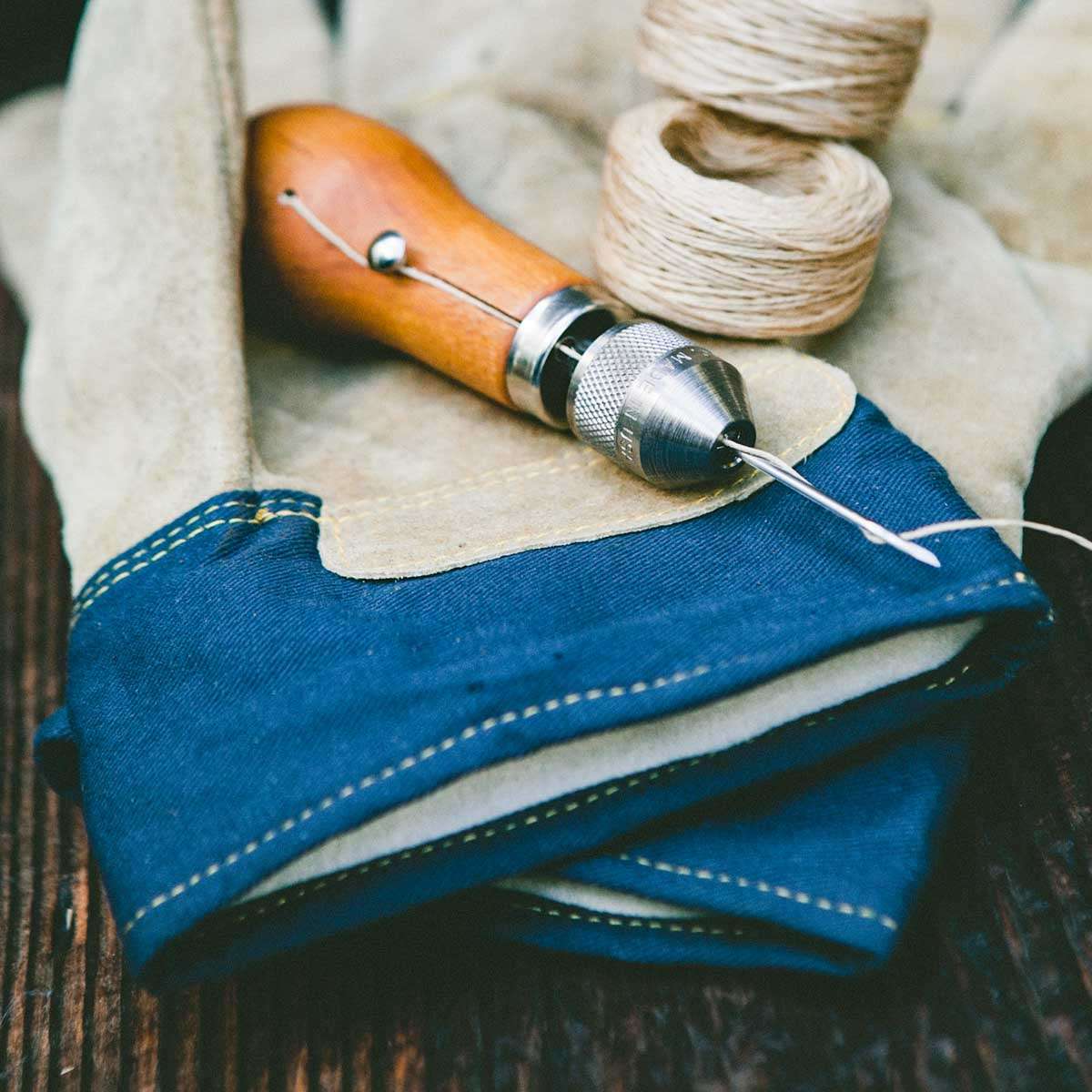 Speedy Stitcher Needles - 3 Pack | Springfield Leather Co.