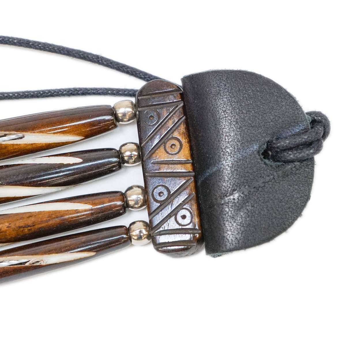 16-5451.SLC.3.jpg Bone Choker - Brown & White W/Drop Image